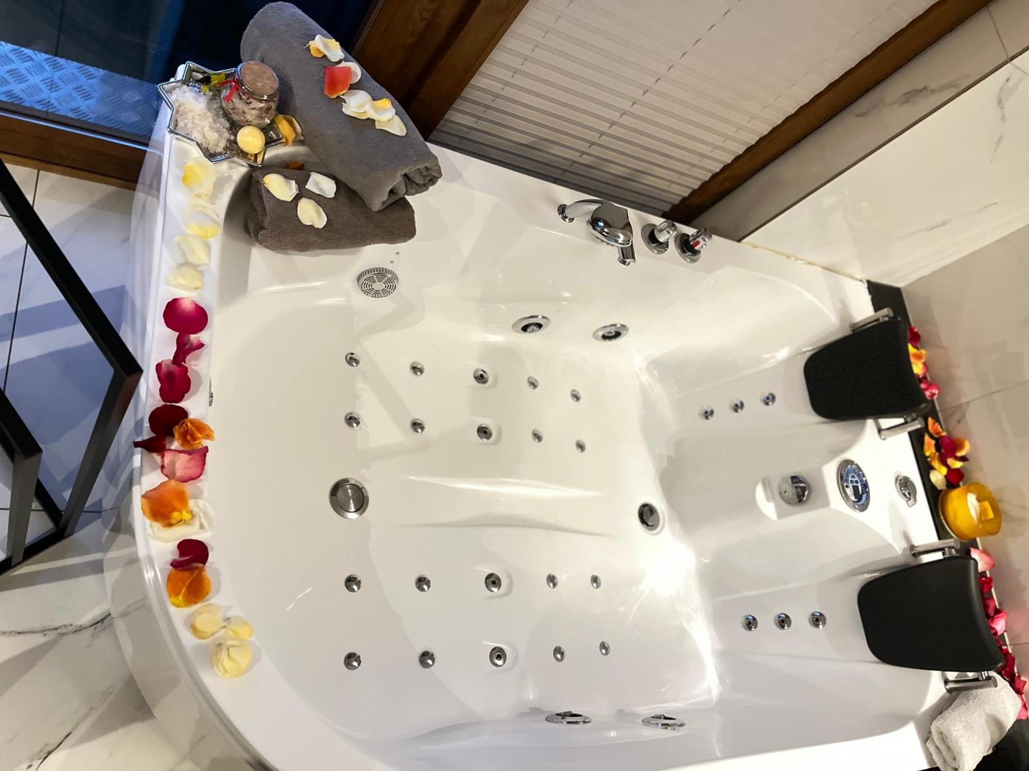 Jacuzzi Rakowicka Top Apartments Krakov Exteriér fotografie
